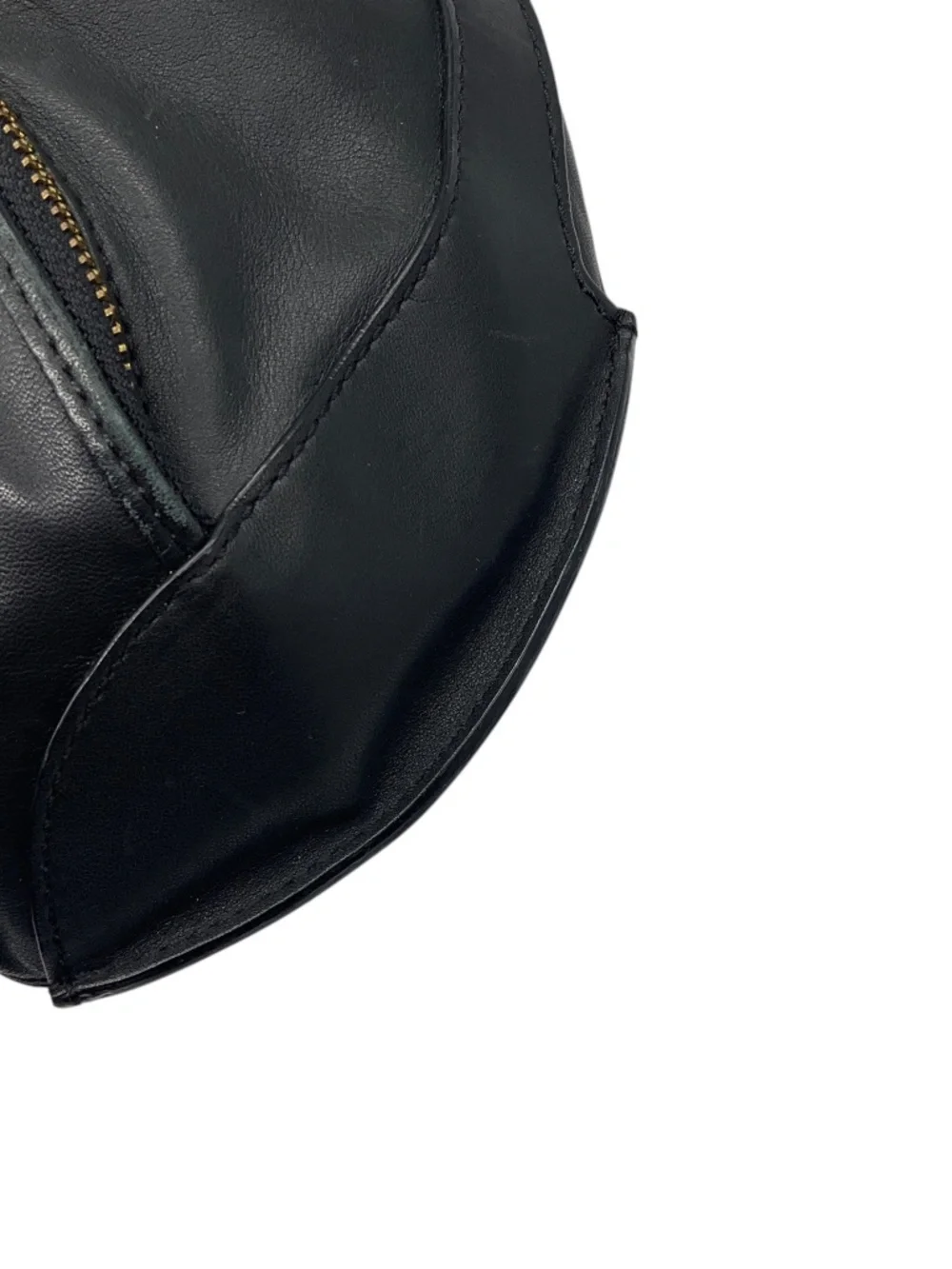 FENDI VINTAGE BLACK LEATHER HOBO BAG WITH GOLD HARDWARE